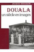  Mémoire iconographique de la ville de Douala et de ses transformations. La première édition (chez l'auteur) date de 1982.  Les deux éditions, approximativement de même importance  reprennent à 80% la même iconographie mais en diffèrent pour le restant